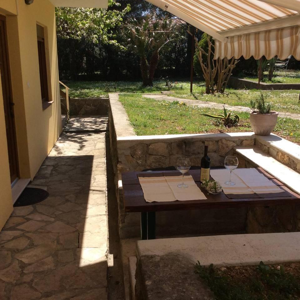 Mediterranean Holiday House & Apartments Kotor Bagian luar foto