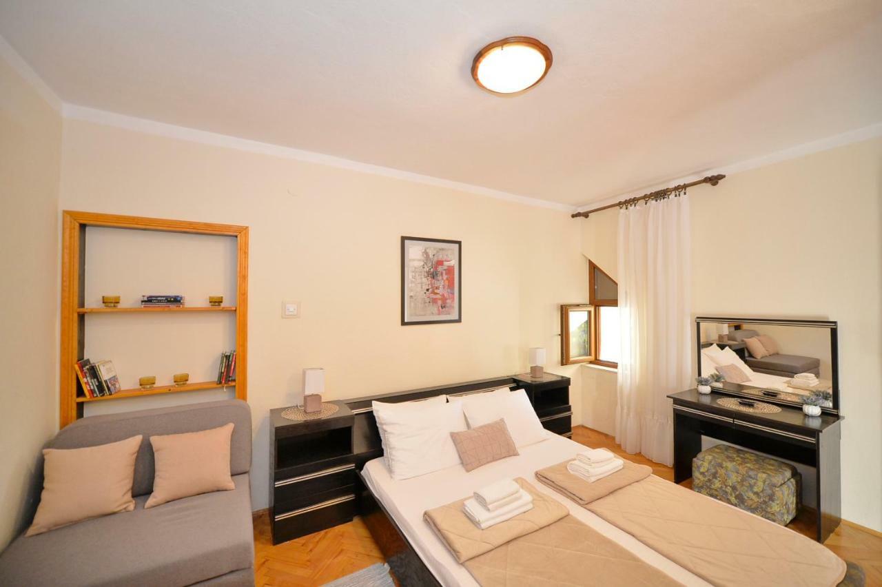 Mediterranean Holiday House & Apartments Kotor Bagian luar foto