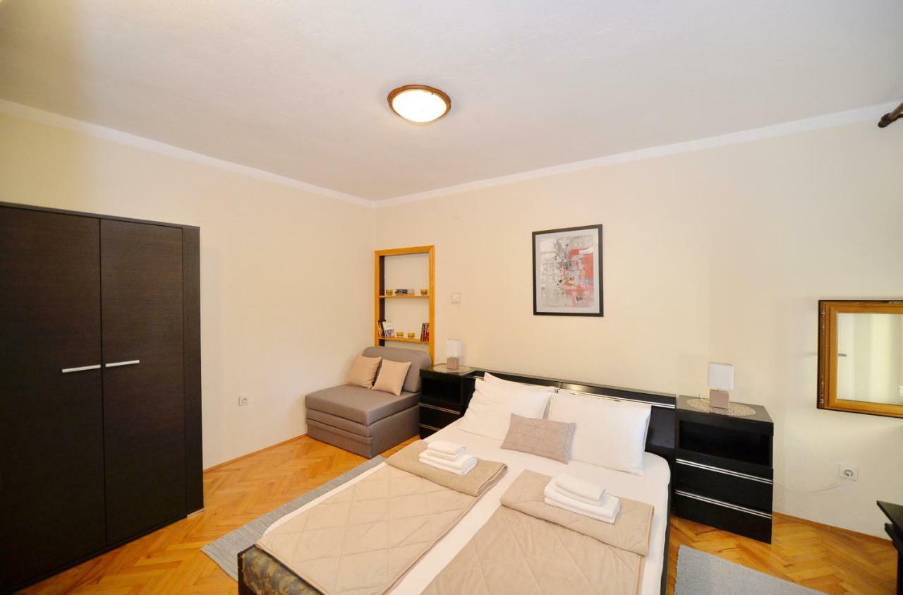 Mediterranean Holiday House & Apartments Kotor Bagian luar foto