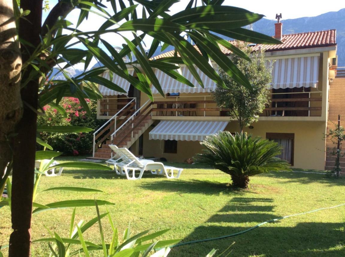 Mediterranean Holiday House & Apartments Kotor Bagian luar foto