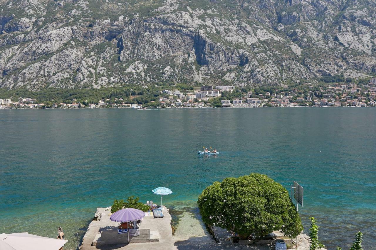 Mediterranean Holiday House & Apartments Kotor Bagian luar foto