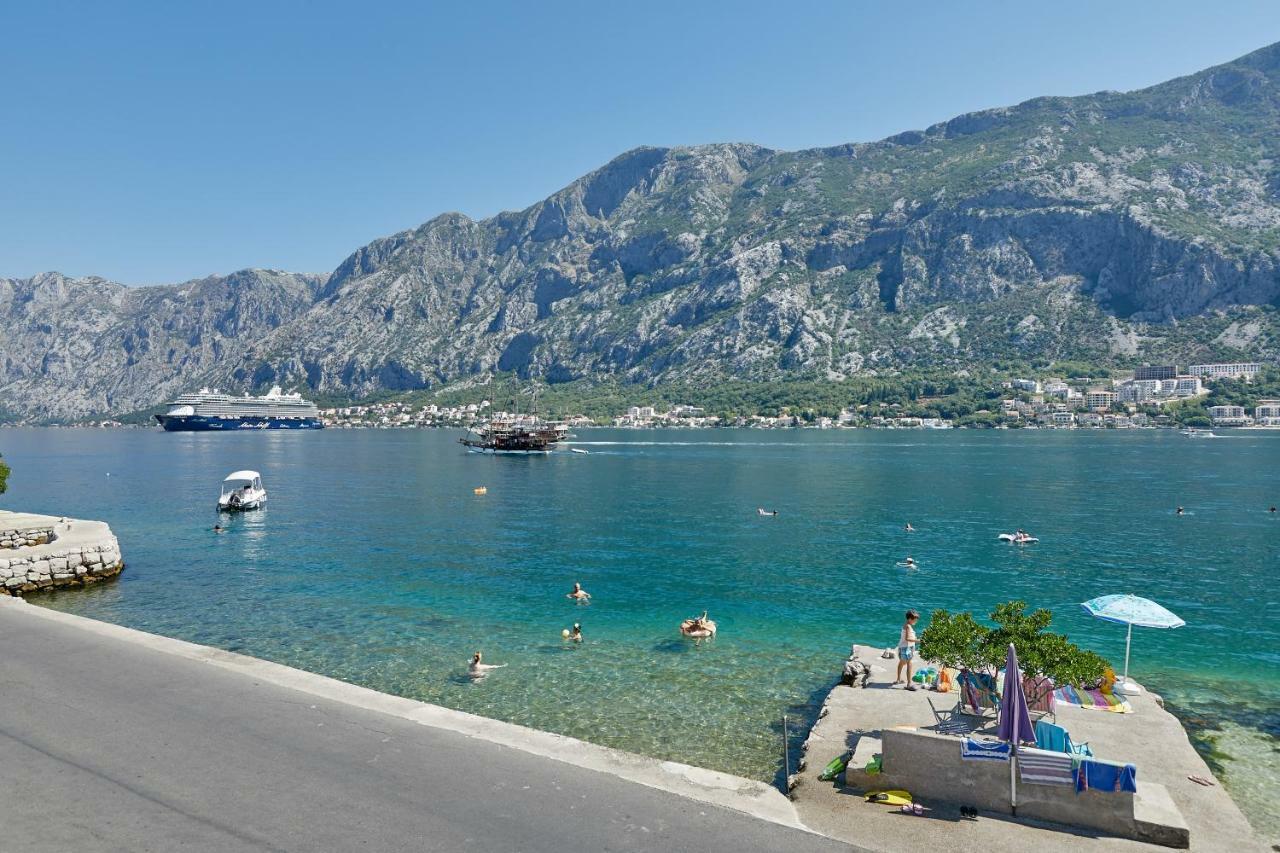 Mediterranean Holiday House & Apartments Kotor Bagian luar foto