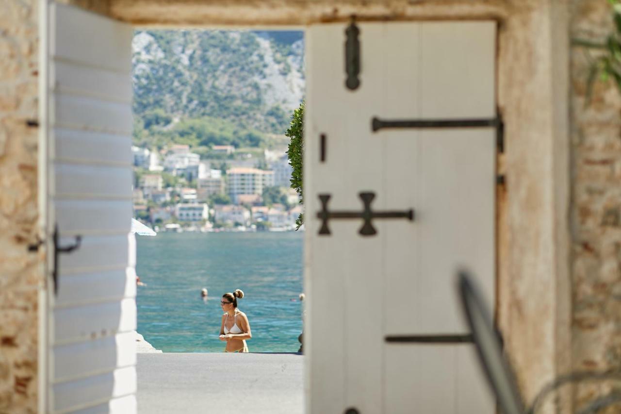 Mediterranean Holiday House & Apartments Kotor Bagian luar foto