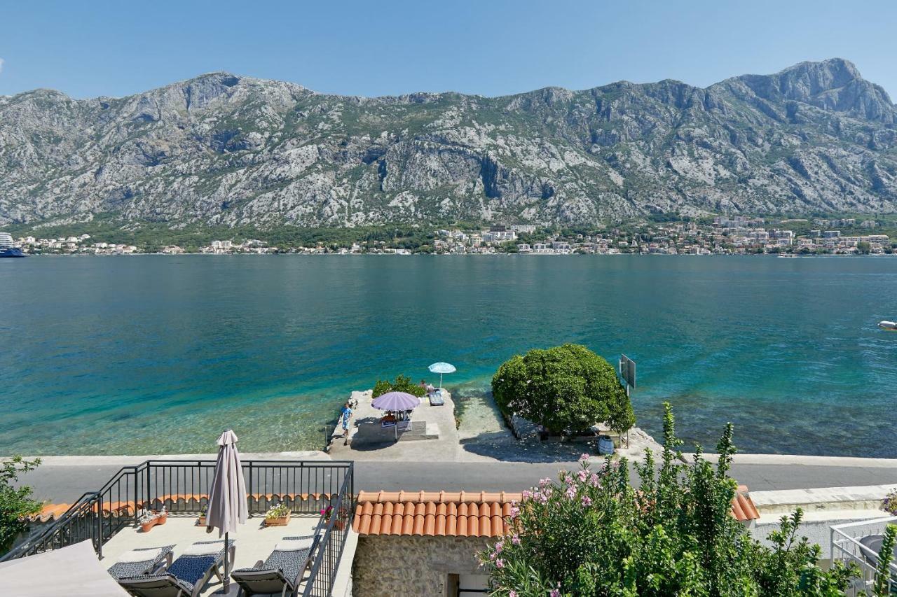 Mediterranean Holiday House & Apartments Kotor Bagian luar foto