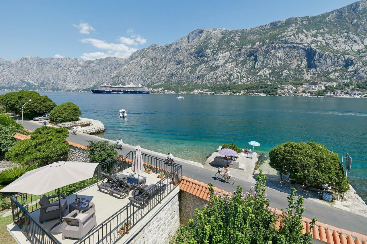 Mediterranean Holiday House & Apartments Kotor Bagian luar foto
